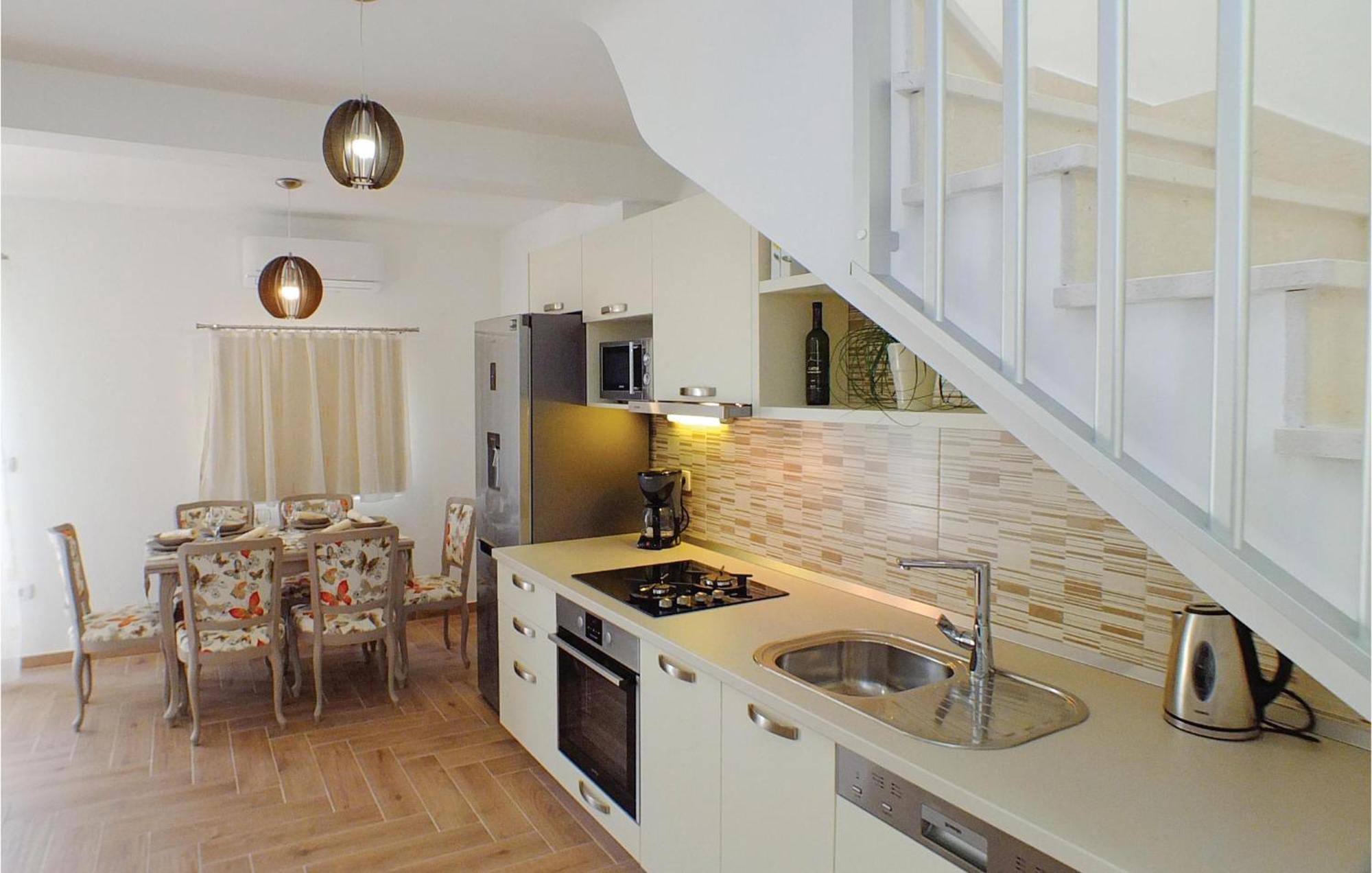 Awesome Home In Drvenik With Wifi Kültér fotó